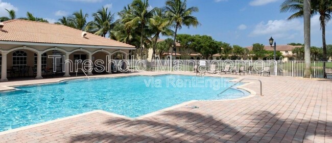 Foto del edificio - 8345 SW 26 th St