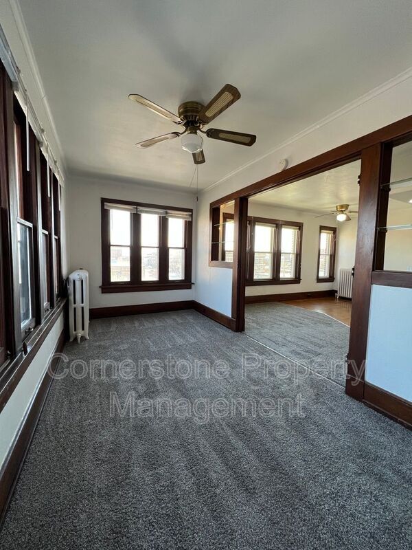 Building Photo - 910 2nd Ave N