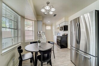 Building Photo - 8851 Alcott Dr