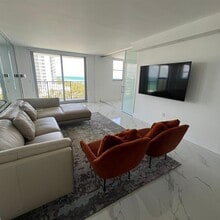 Building Photo - 9273 Collins Ave