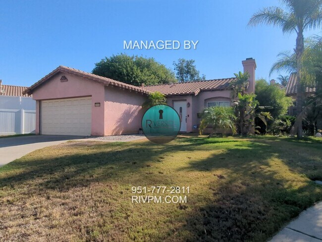 Foto del edificio - Cul-de-sac home on a large lot in Moreno V...