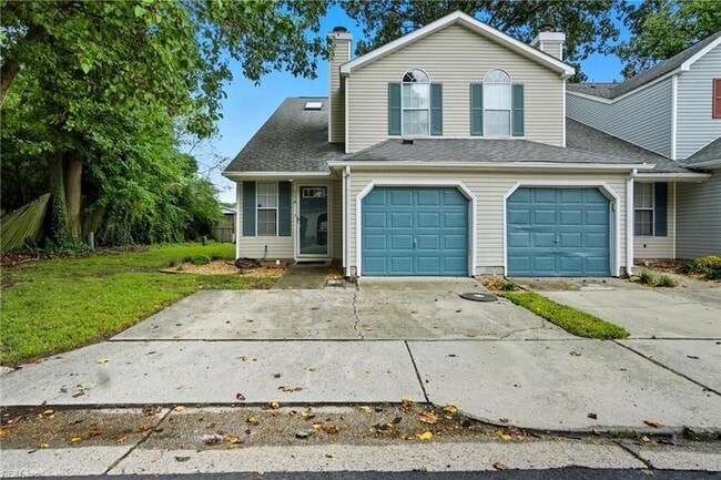 Building Photo - 716 Aylesbury Dr