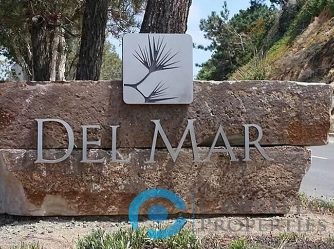 Foto del edificio - 13754 Mango Dr