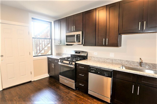 Foto del edificio - 4447 N Rockwell St
