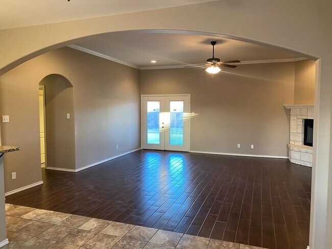 Foto del edificio - 4114 Huntleigh Dr