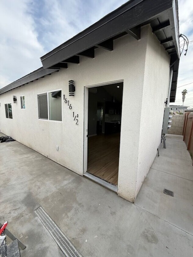 Photo - 1616 E Harding St