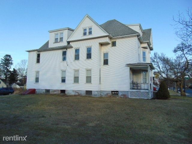 Building Photo - 4 br, 1 bath Apartment - 191 Main Street