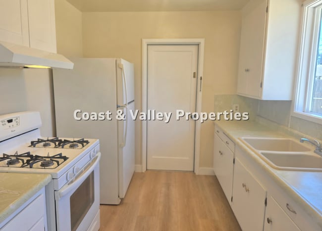 Foto del edificio - Wonderful North Salinas Home for RENT!!!