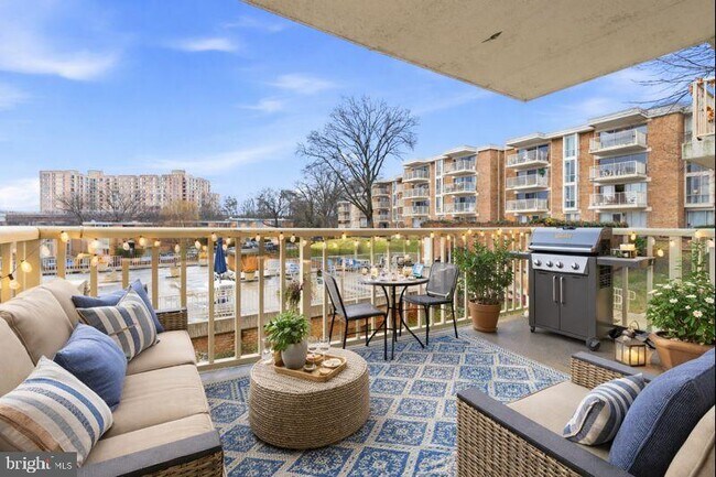 Foto del edificio - 2648 Redcoat Dr