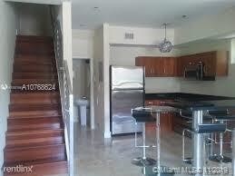 Foto del edificio - 1545 Jefferson Ave