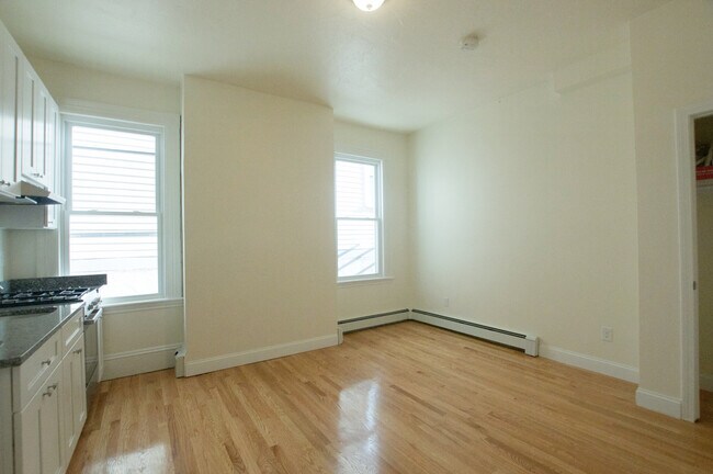 Foto del edificio - 501 E Broadway