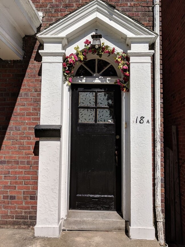 Photo - 118 S Colonial Ave Apartment