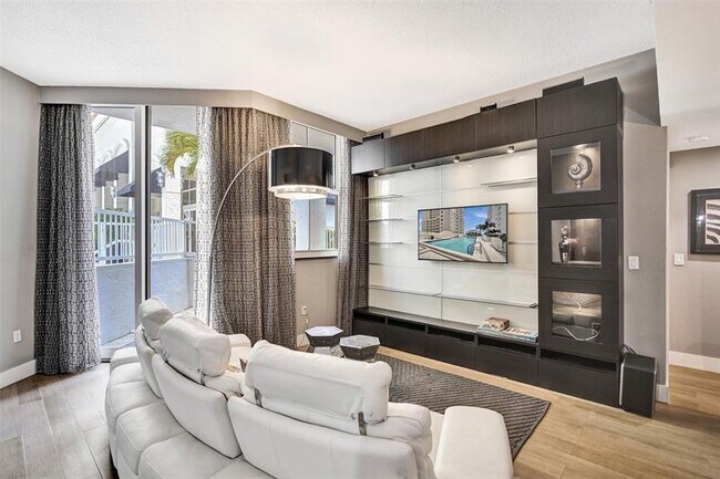 Foto del edificio - 255 Evernia St