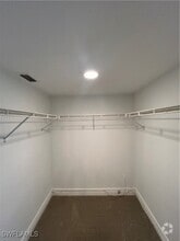 Building Photo - 15171 Cedarwood Ln