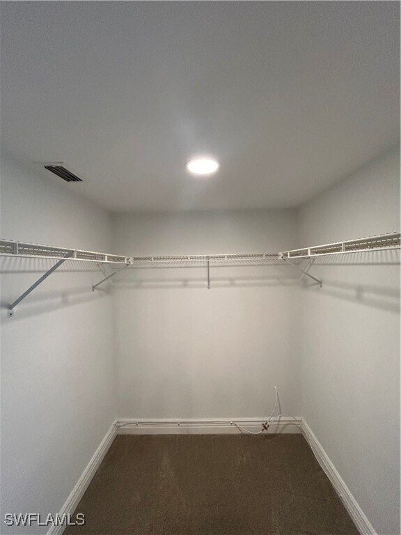 Foto del edificio - 15171 Cedarwood Ln