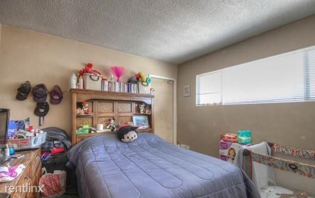 Building Photo - 3 br, 2 bath Townhome - 938 E Columbia Ave