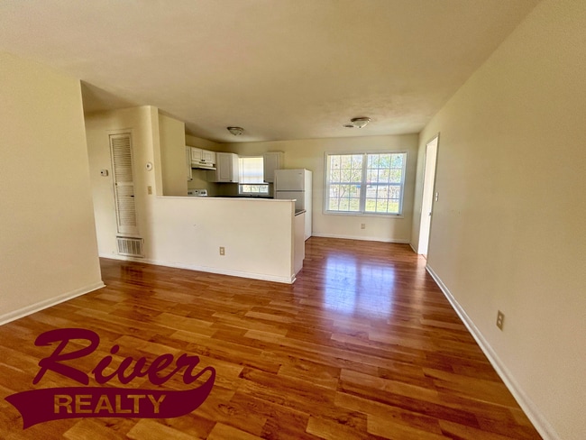 Building Photo - 3-bedroom home with spacious yard for rent now!