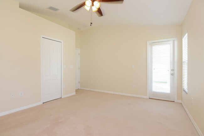 Building Photo - 2205 Colville Chase Dr