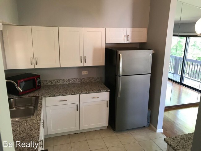 Building Photo - 3 br, 2 bath House - 4130 192nd Court