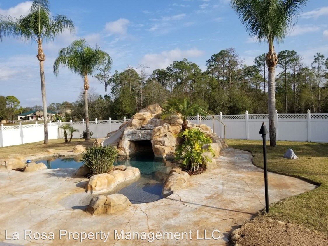 Foto del edificio - 4 br, 2 bath House - 14840 Greater Pines Blvd