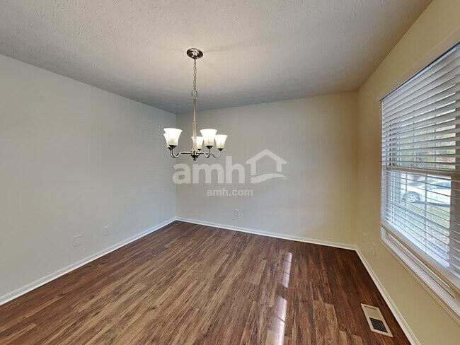 Building Photo - 5620 Boucher Drive