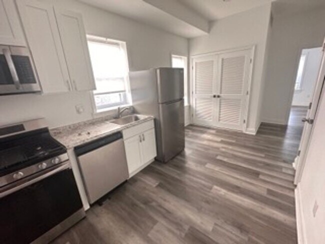 Foto del edificio - 4931 Walnut St