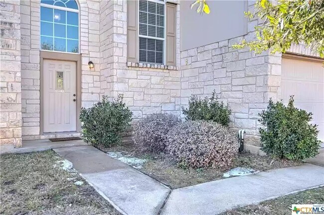 Foto del edificio - 4610 Honeystreet Bridge Ln