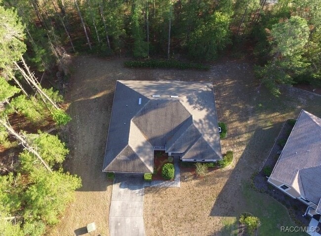 Building Photo - 12 Bellis Ct