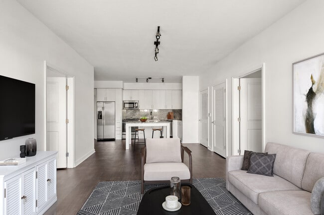 Flexible layouts for all your living needs - Oceanside Lantana