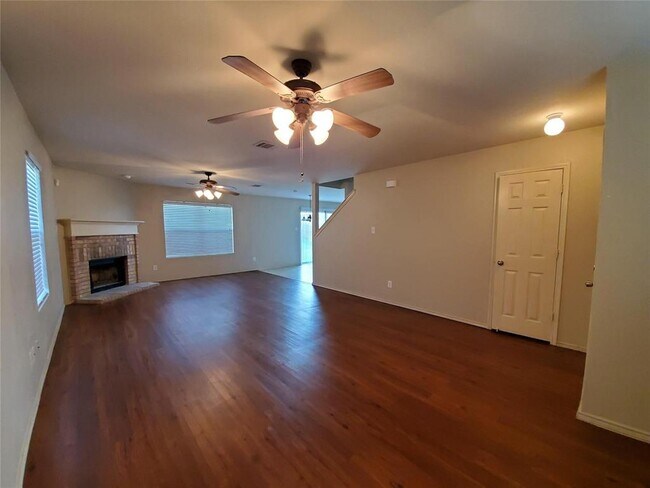 Foto del edificio - 1512 Sturgeon Trail