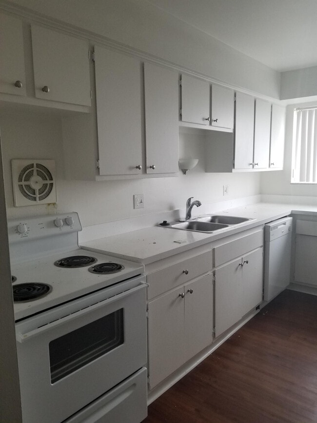 Foto del edificio - 1820 Axtell Dr