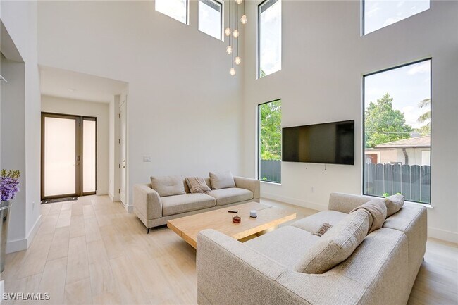 Foto del edificio - 3400 Canal St