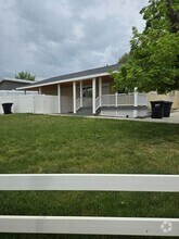 Building Photo - 1154 Birch Ln