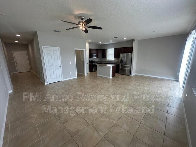 Building Photo - 8739 Micmac Ct