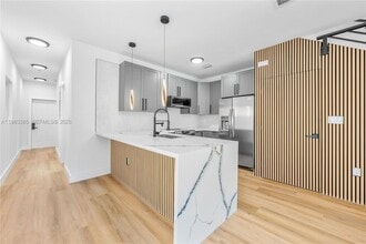 Building Photo - 2121 NW 45th St