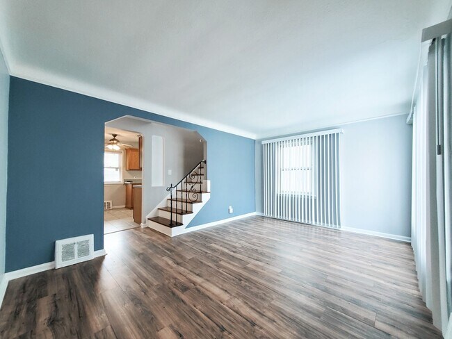 Foto del edificio - 3 Bed - 2 Full Bath Cape Cod for Rent!