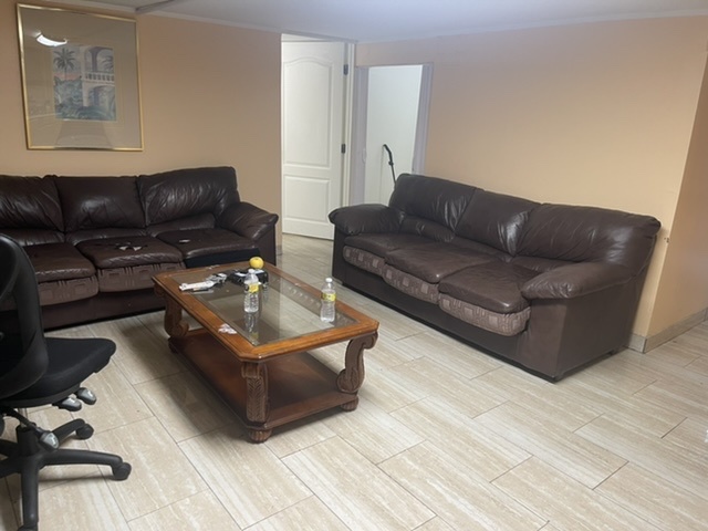 Foto del edificio - 7670 Foothill Blvd