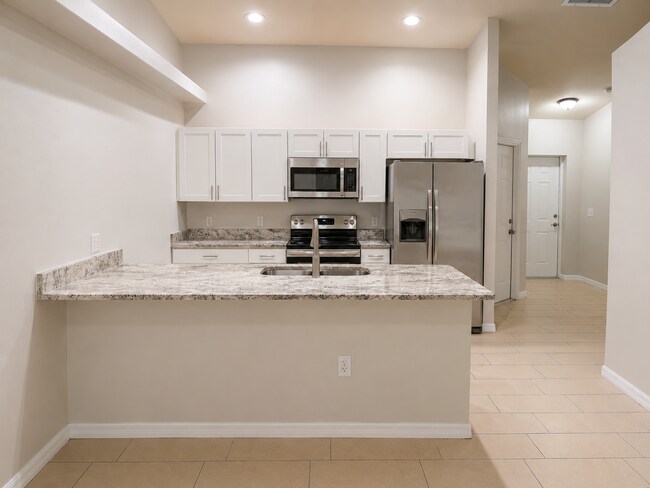 Foto del edificio - 214 SE 12th Terrace