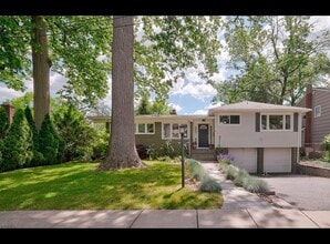 Building Photo - 4 Undercliff Terrace