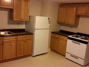 Building Photo - 6 Gaugh St