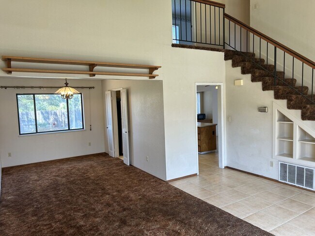 Foto del edificio - Spacious 4 Bedroom, 2.5 Bath, 1,927 Square...