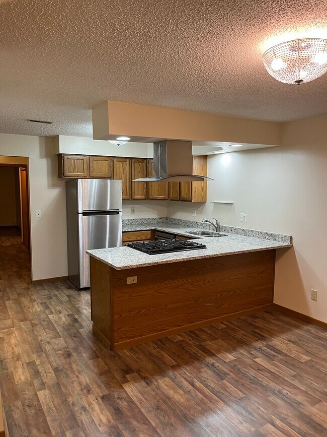 Building Photo - 2762 Atherton Ln