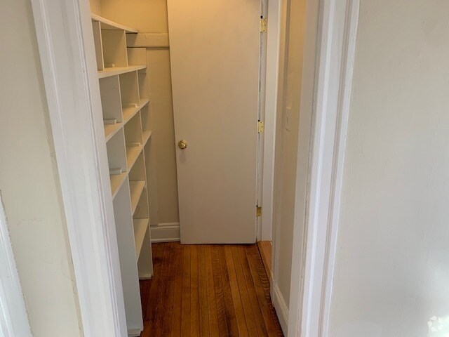 Building Photo - 1111 Boylston St