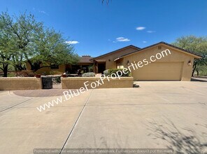 Building Photo - 4340 E Cerrada Del Charro