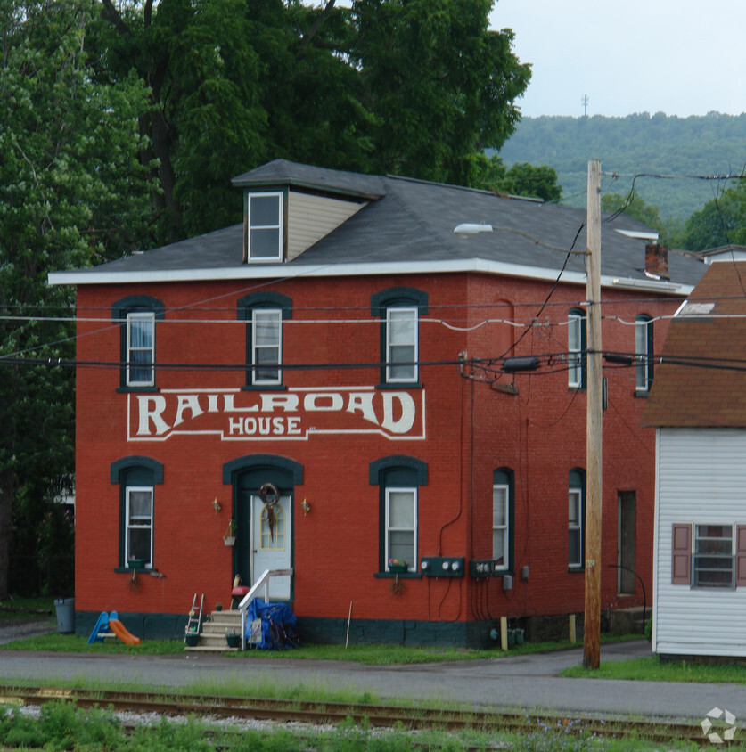 Foto del edificio - Railroad House