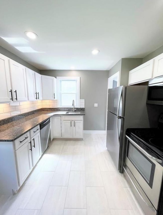 Building Photo - Birmingham Bungalow for Lease