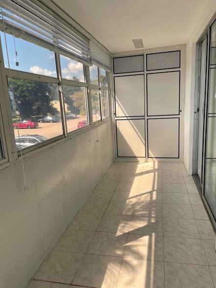 Foto del edificio - 343 Windsor O