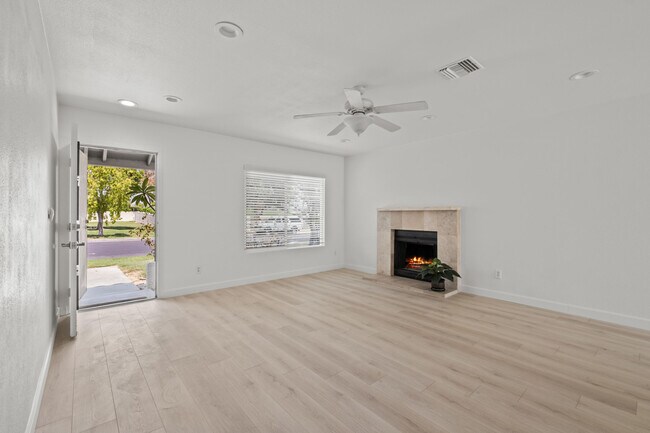 Foto del edificio - 75265 Vista Corona