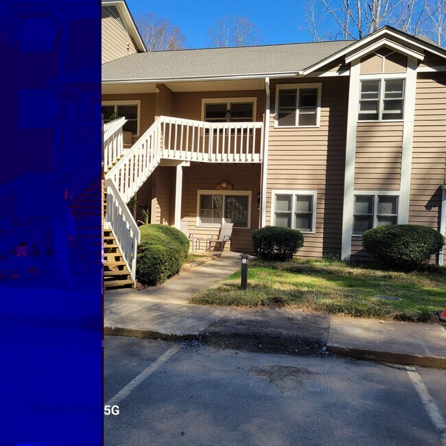 Foto del edificio - 14 Willow Tree Run