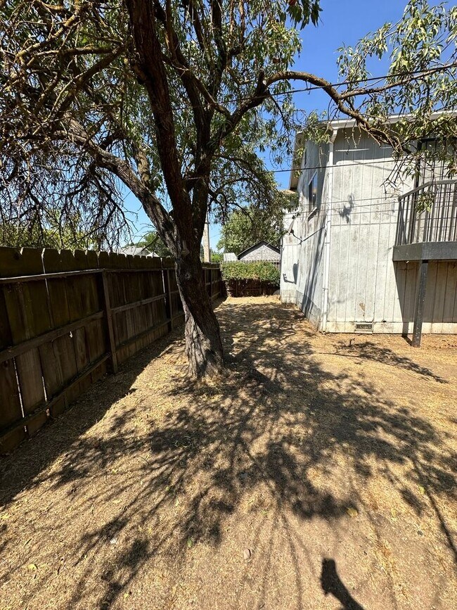 Photo - 13229 Le Grand Rd Apartment